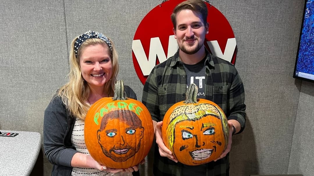 Whose Pumpkin is Best? Vote For Your Favorite!