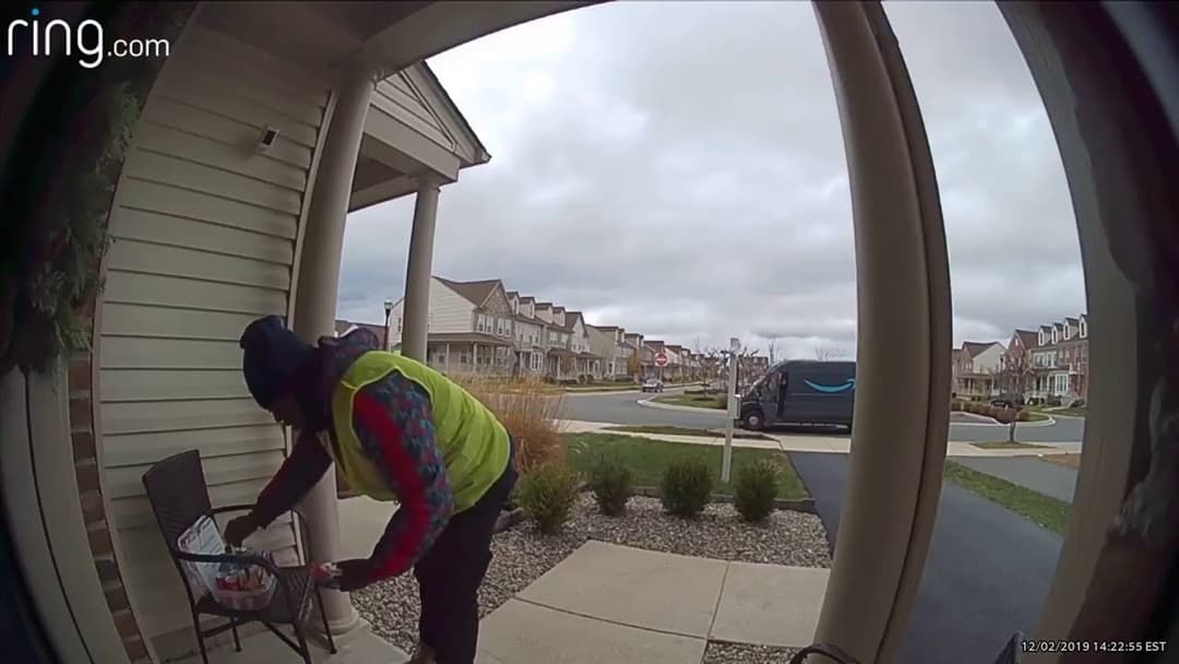 This Delivery Driver's Reaction to Free Snacks Will Make You Want to Put Some Out Yourself