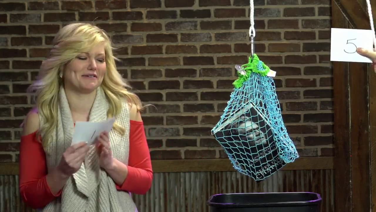 See If Joy Can Rescue Her Birthday Present From Carlos!