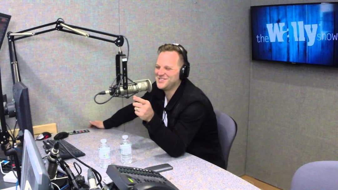 Matthew West shares 3 things no one knows about him