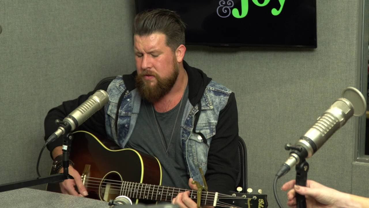 Zach Williams' New Song "To the Table" May Be Exactly What You Need to Hear